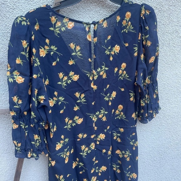 Reformation Larchmont Dress in Parma - Picture 6 of 13